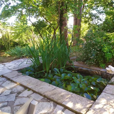 Confortable Avec Piscine Proche